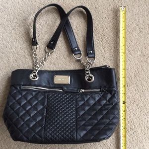 NINE WEST quilted shoulder bag